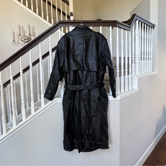 Wilson’s Leather Black Trench Coat - Picture 4 of 5